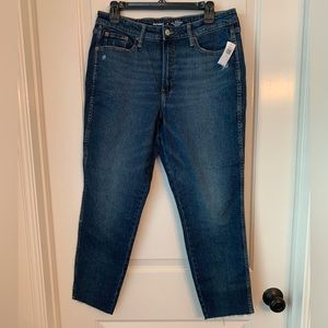 Old Navy High-Waisted OG Straight Cotton-Hemp Blend Cut-Off Jeans in Sean